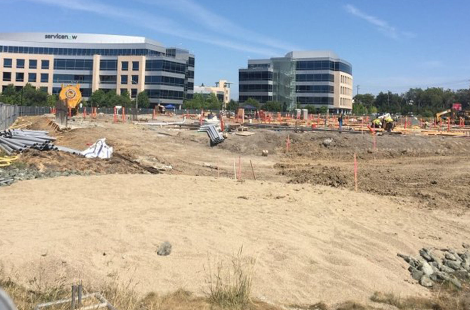 Santa Clara Square SANTA CLARA, CALIFORNIA