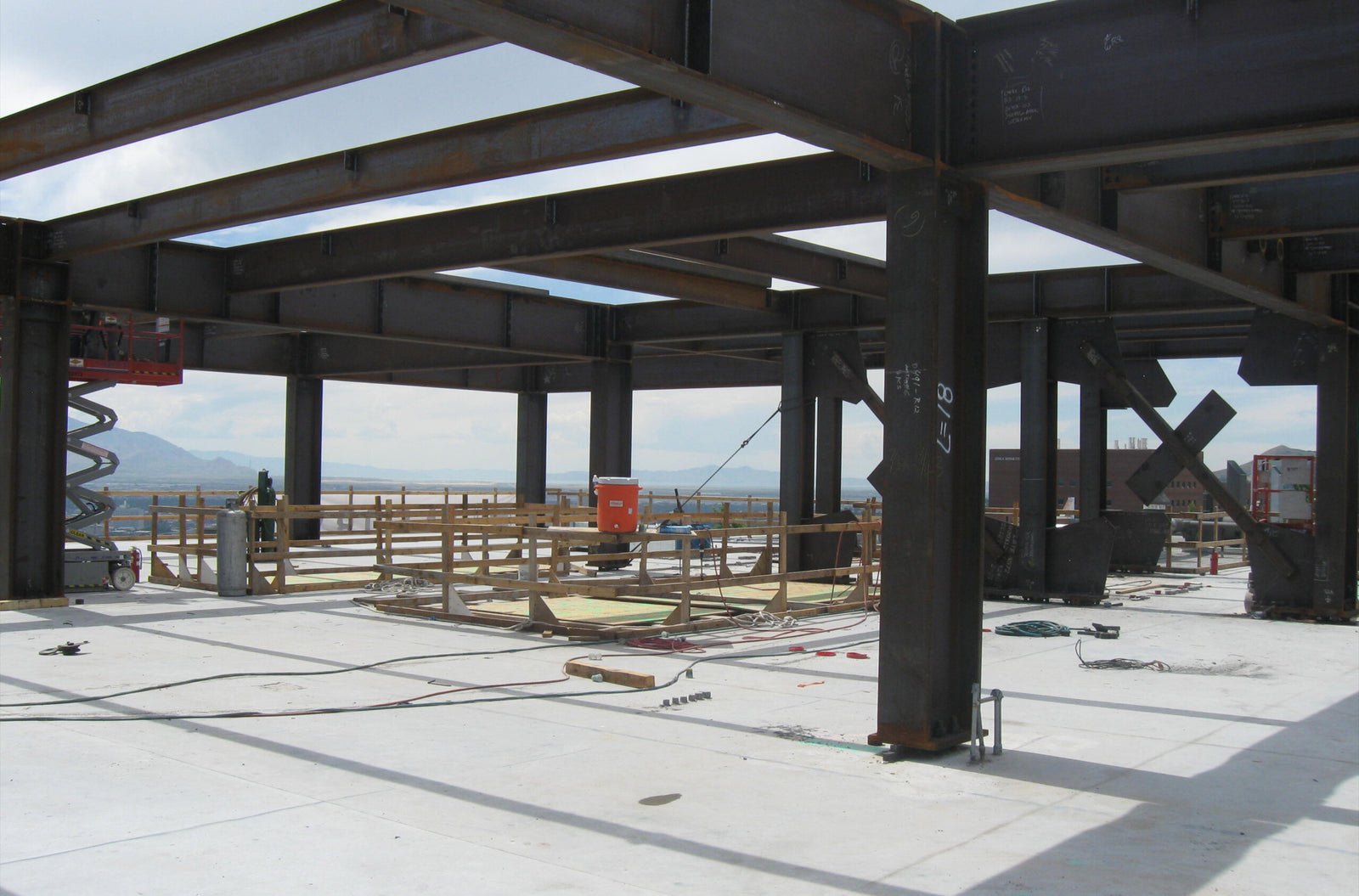 University of Utah LS Skaggs Pharmacy Research Building SALT LAKE CITY, UTAH