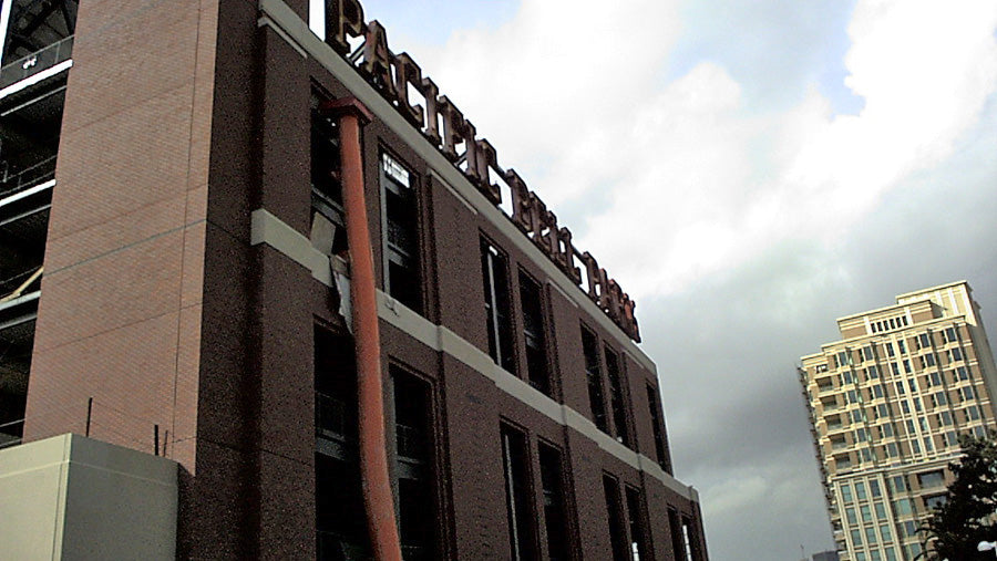 San Francisco Giants AT&T Park SAN FRANCISCO, CALIFORNIA - SME Steel