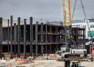 SFO Terminal 3 under construction outside view