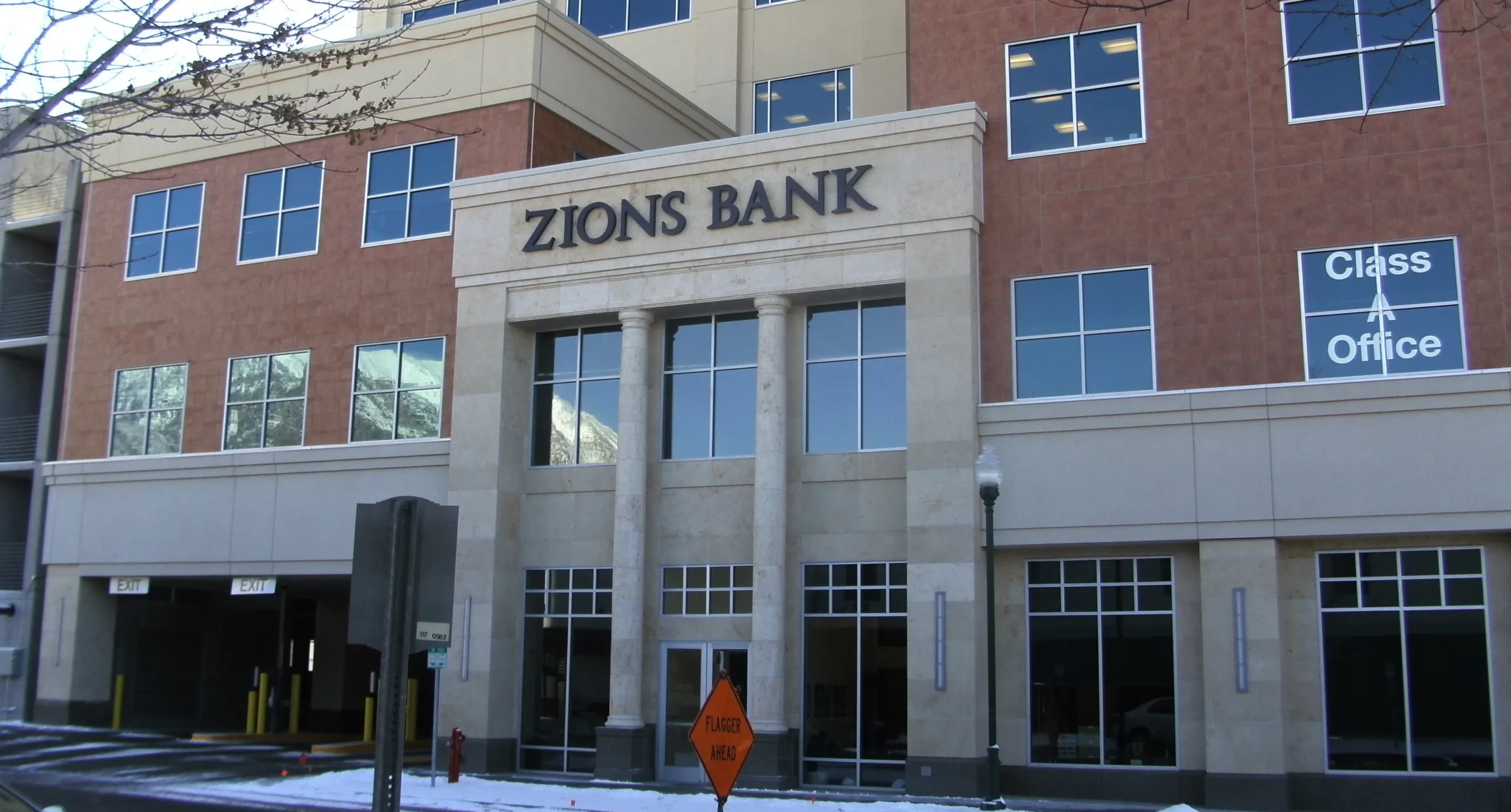 Front view of a bank